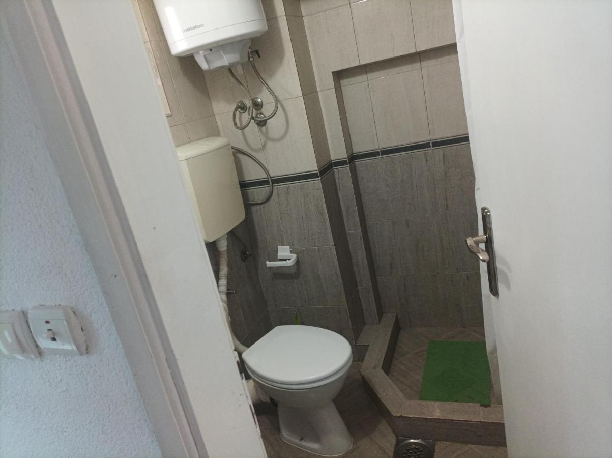 Apartmani Biljana Lazic Vrnjačka Banja Dış mekan fotoğraf
