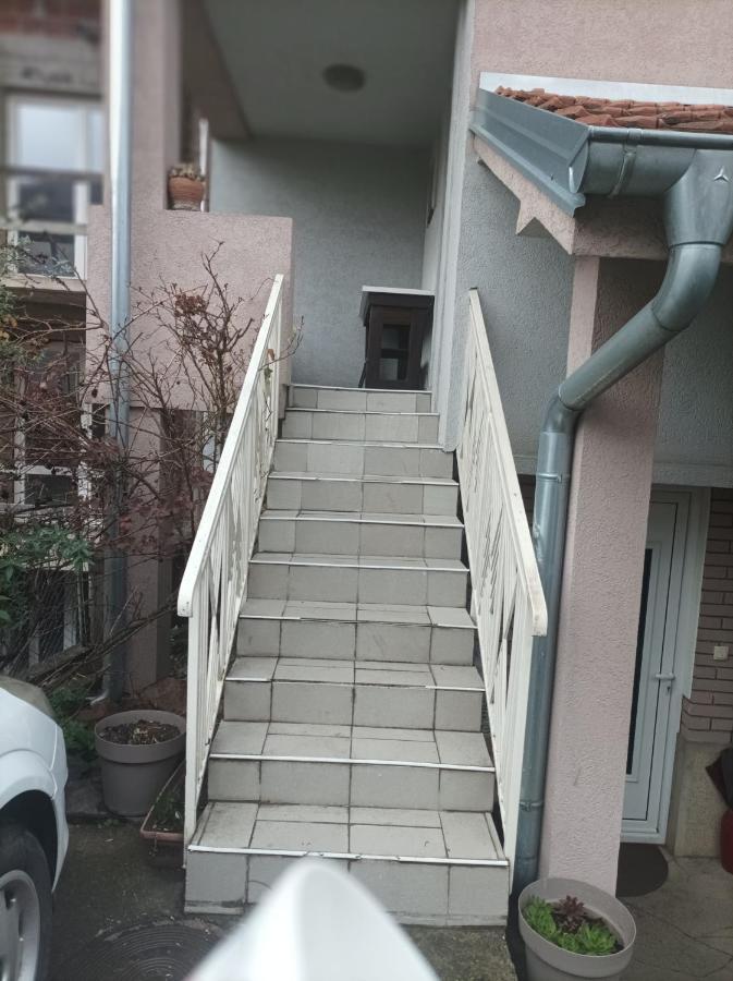 Apartmani Biljana Lazic Vrnjačka Banja Dış mekan fotoğraf