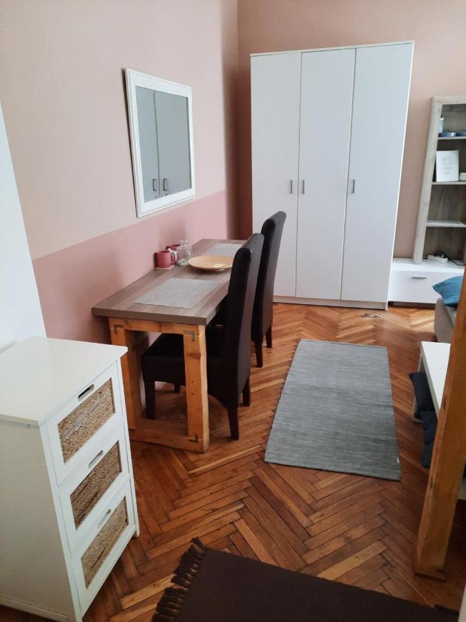 Apartmani Biljana Lazic Vrnjačka Banja Dış mekan fotoğraf