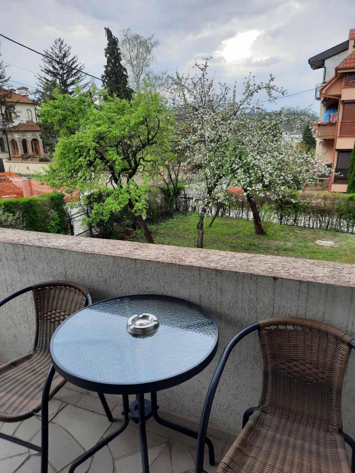 Apartmani Biljana Lazic Vrnjačka Banja Dış mekan fotoğraf